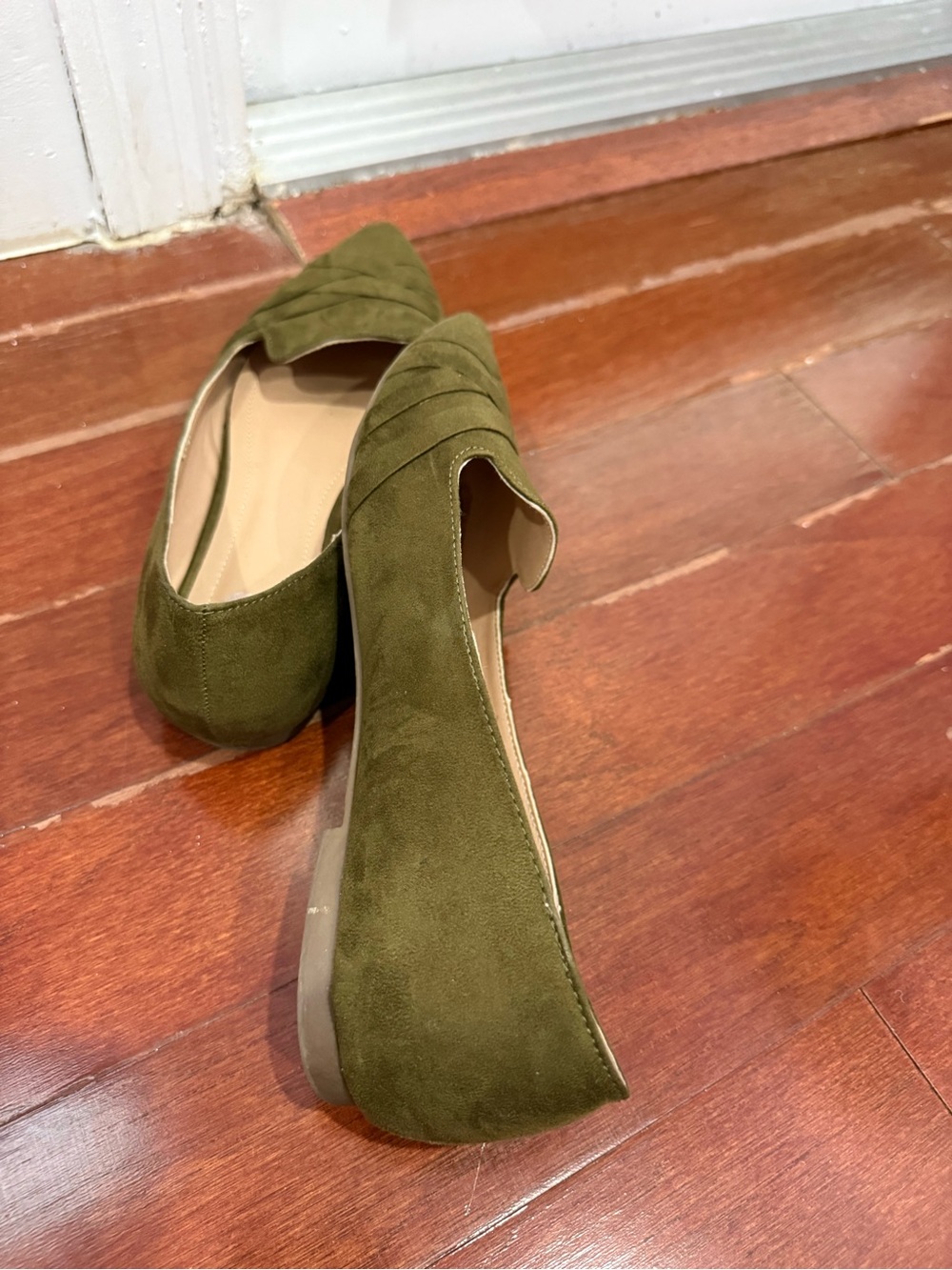 Olive Green Women's Suede Pointed Toe Flats